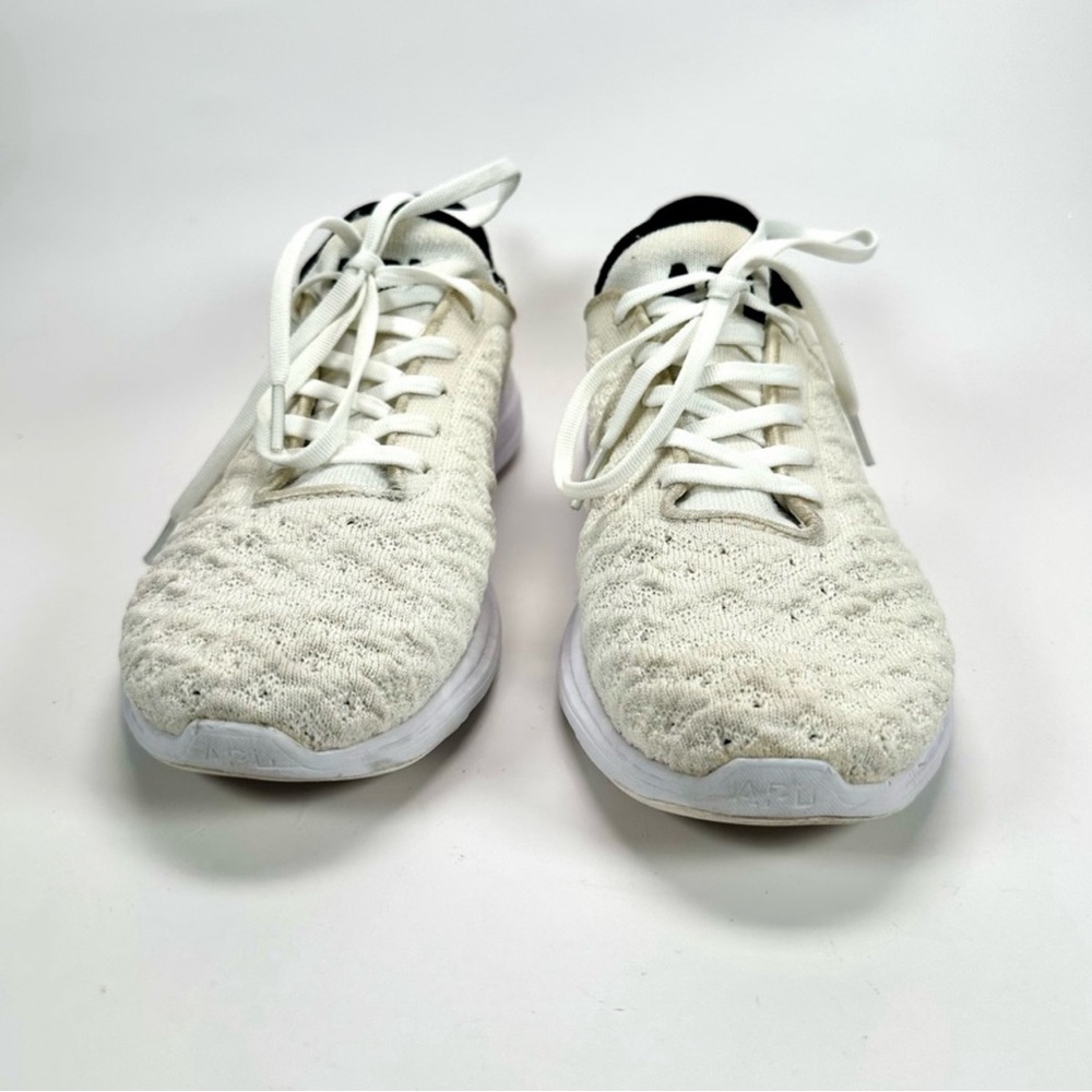 APL Techloom Phantom Women’s Running Shoes